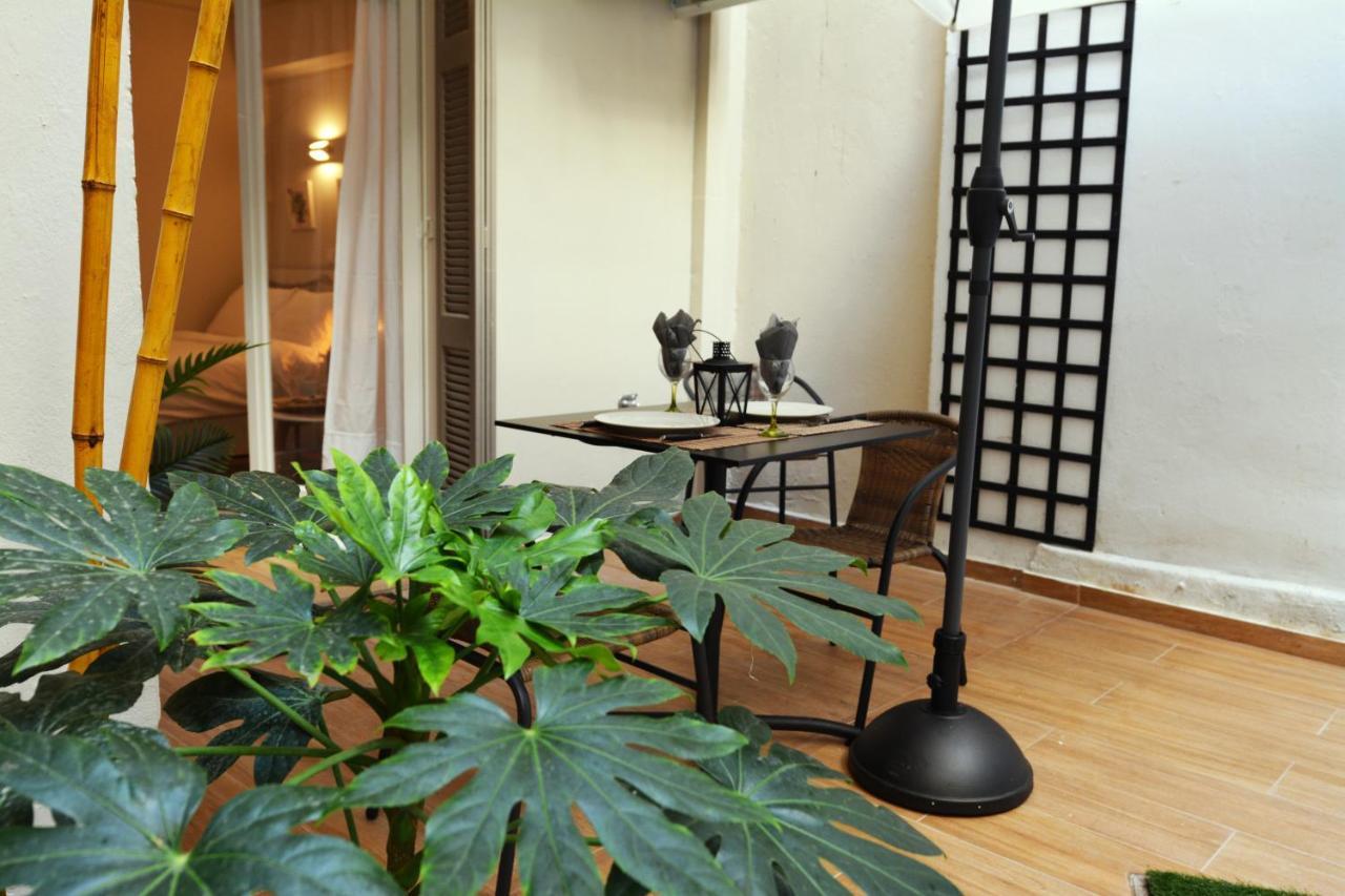 Studio Posh With Garden In Kolonaki 아테네 외부 사진
